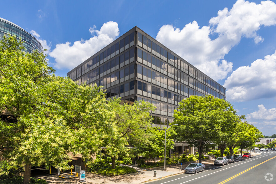 11400 Rockville Pike, North Bethesda, MD for rent - Building Photo - Image 2 of 13