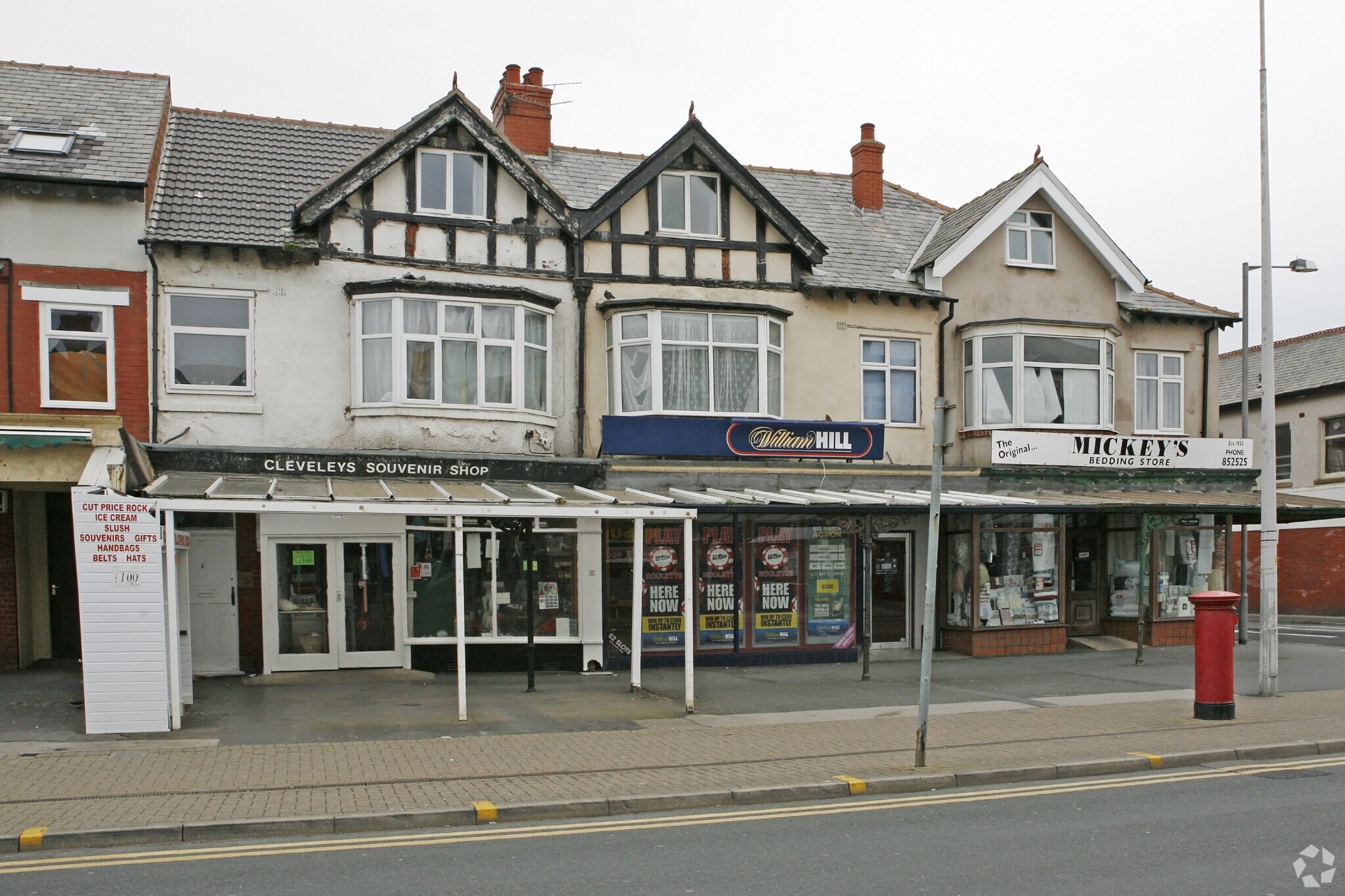 17 Victoria Rd W, Thornton Cleveleys for sale Primary Photo- Image 1 of 1