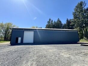 13870 Ehlen Rd NE, Aurora, OR for rent Building Photo- Image 2 of 2