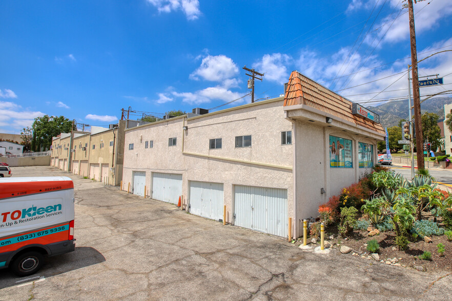 3600-3604 Foothill Blvd, La Crescenta, CA for rent - Building Photo - Image 3 of 6