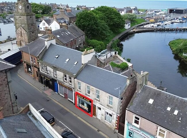 More details for 11 Bridge St, Girvan - Retail to Rent