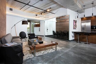 More details for 1110 Pine Ridge Rd, Naples, FL - Office to Rent