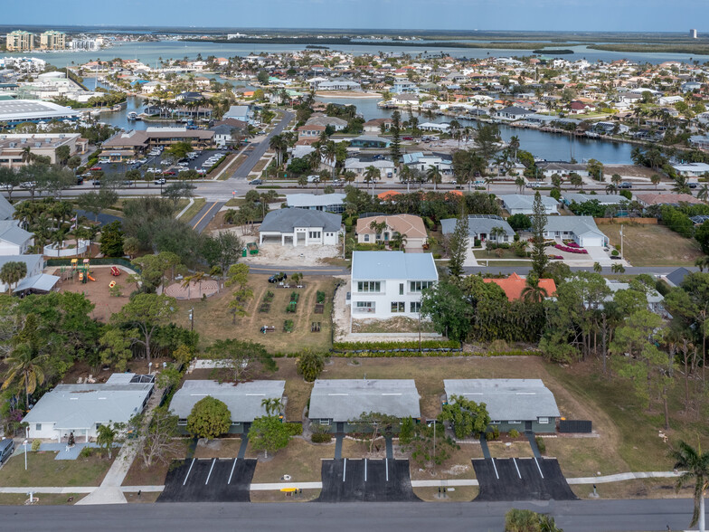 634-650 6th Ave, Marco Island, FL for sale - Primary Photo - Image 1 of 51