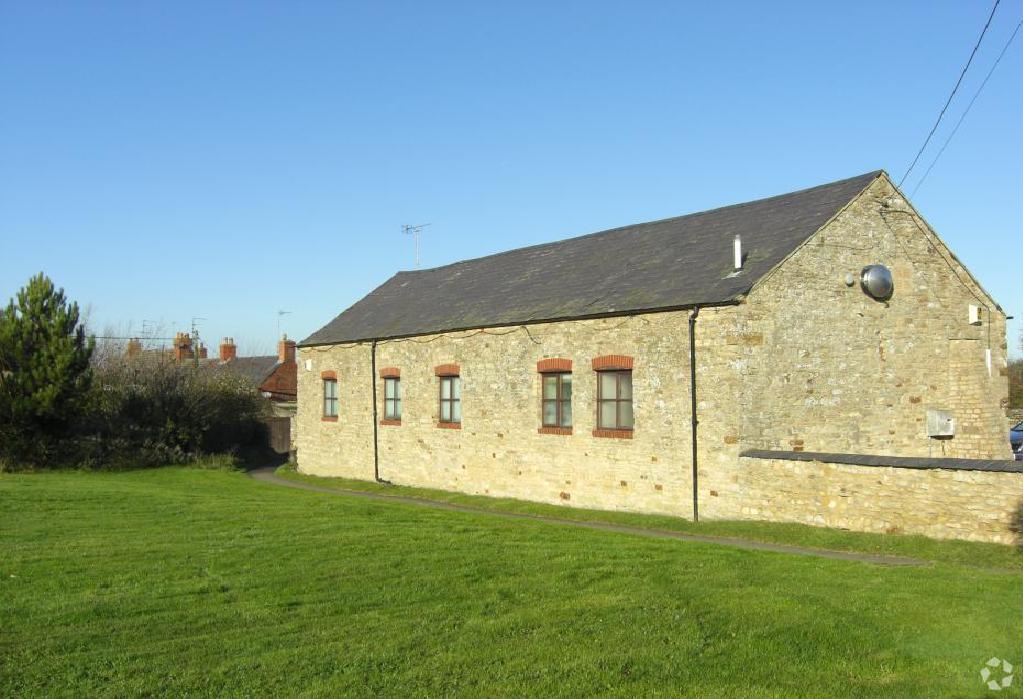 Brafield On The Green, Brafield On The Green to rent Primary Photo- Image 1 of 2