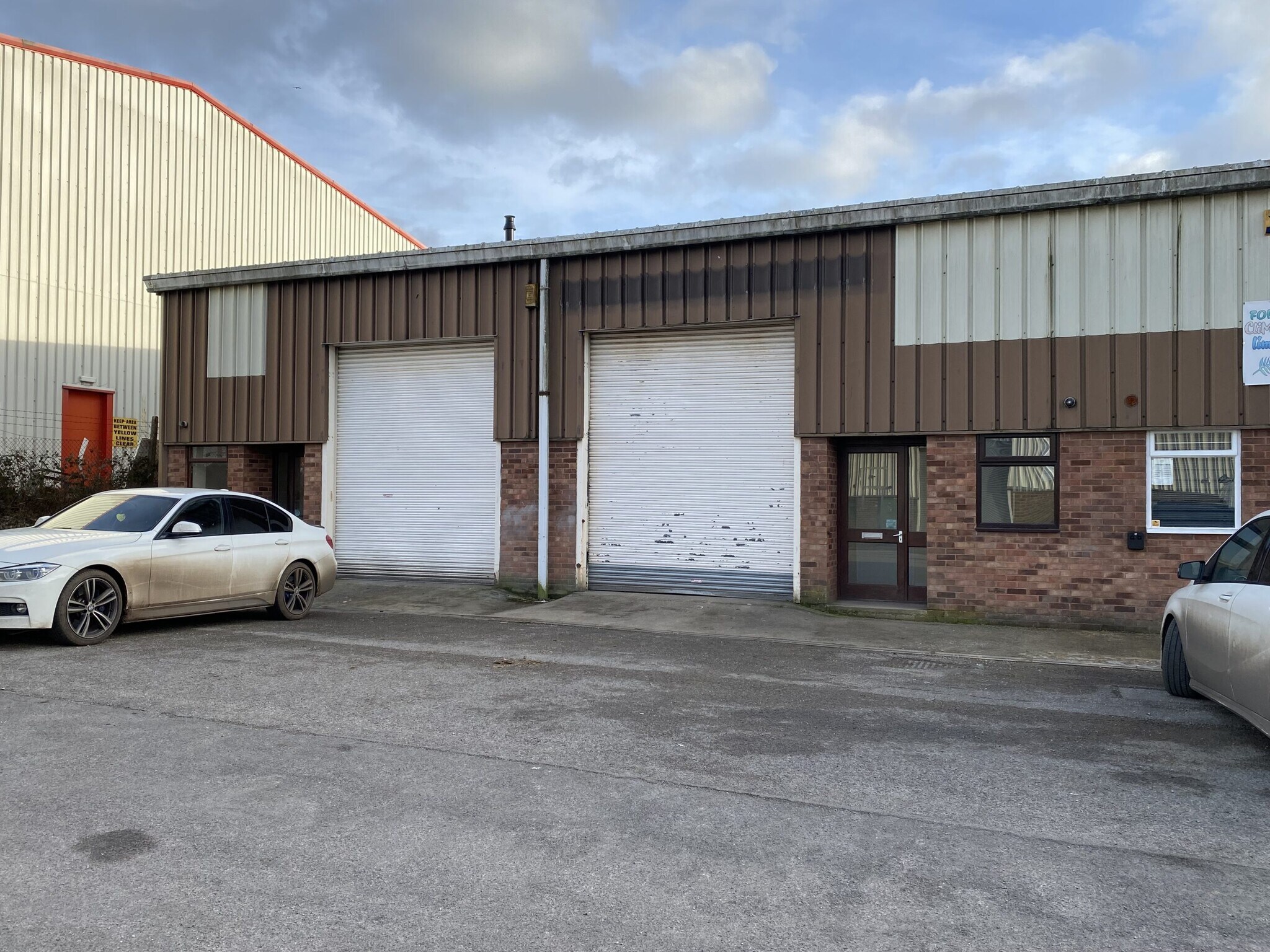 16-20 Forest Vale Rd, Cinderford for sale Primary Photo- Image 1 of 1