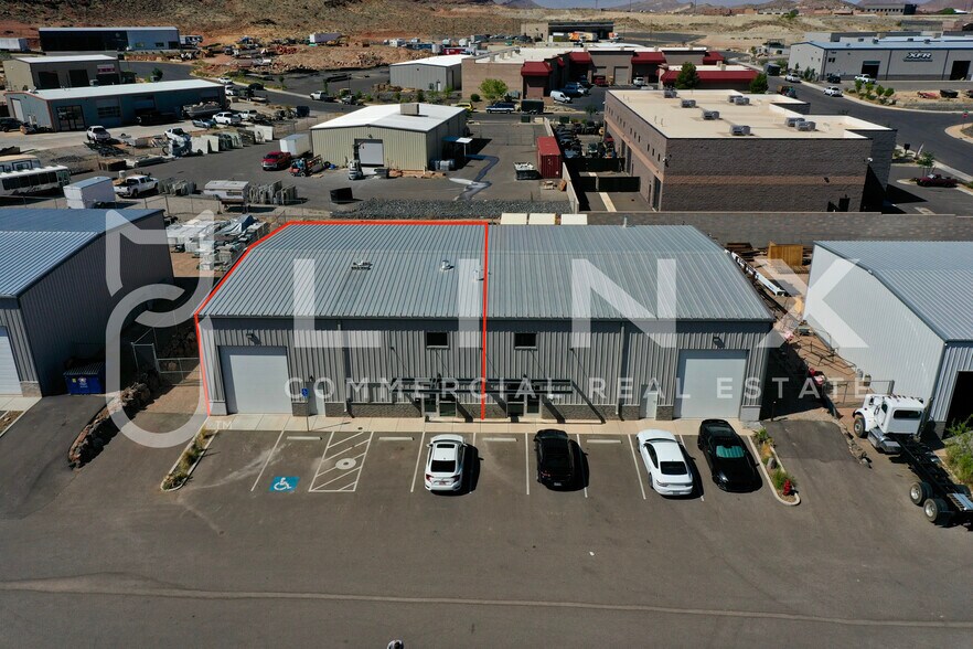 448 Commerce Dr, Hurricane, UT for sale - Building Photo - Image 1 of 1