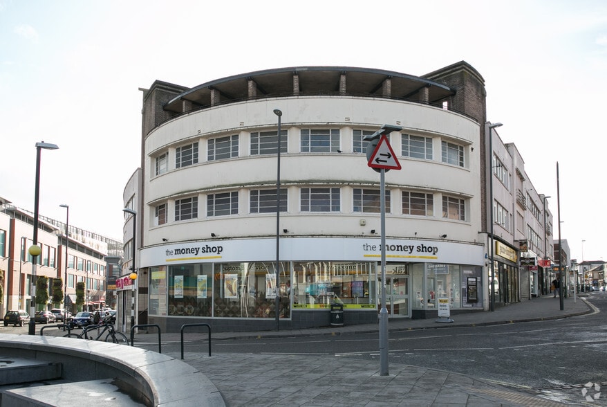 Osmaston Rd, Derby to rent - Primary Photo - Image 1 of 3