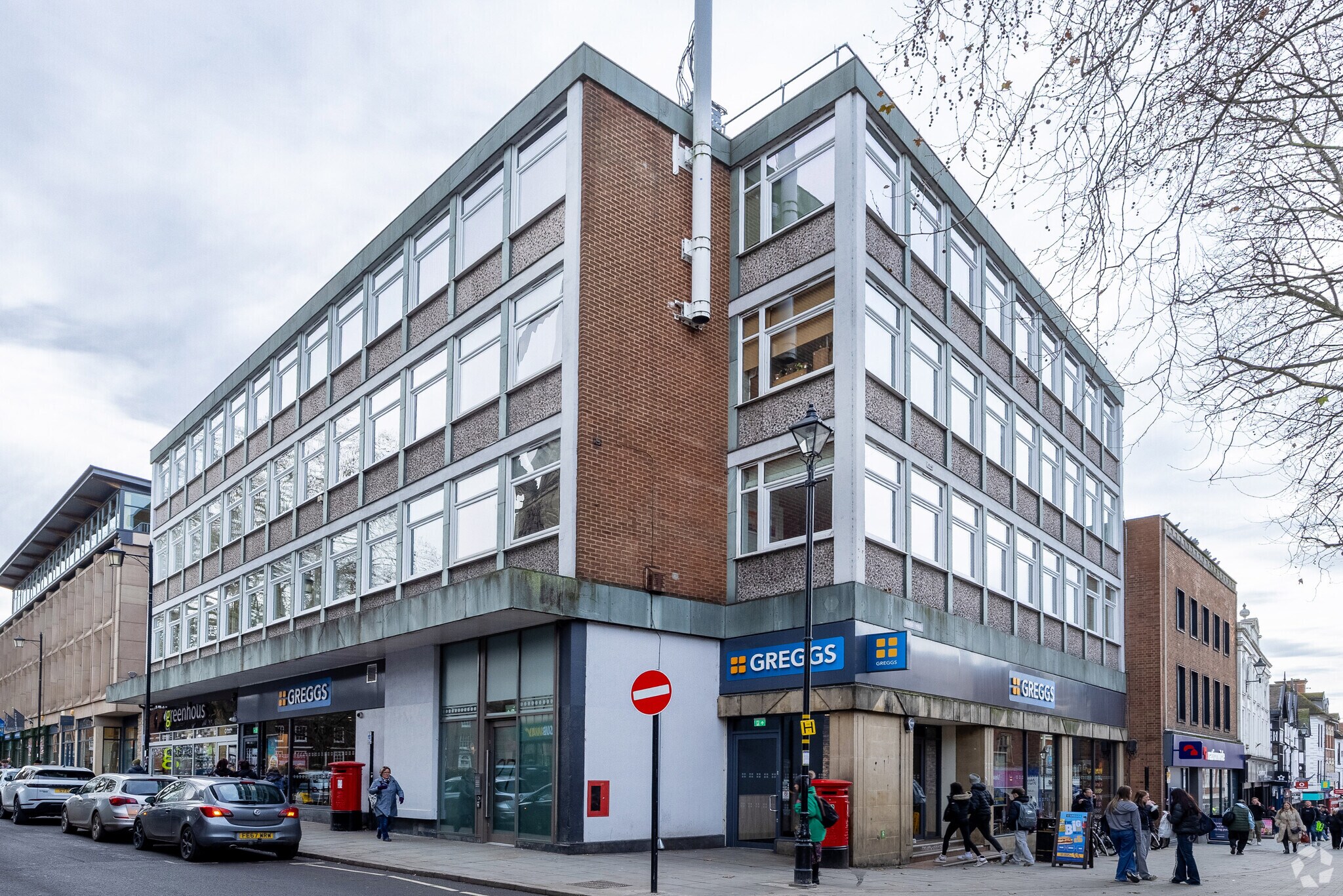 27 Pride Hl, Shrewsbury for sale Primary Photo- Image 1 of 1