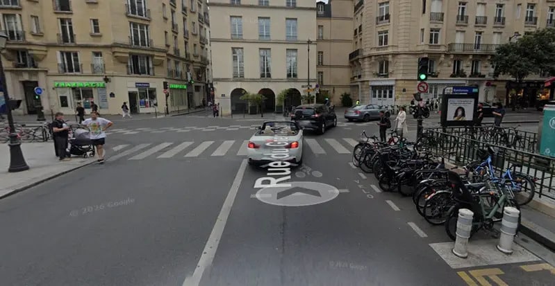 Retail in Paris to rent - Building Photo - Image 3 of 3