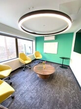 41 Corn St, Bristol to rent Interior Photo- Image 1 of 2