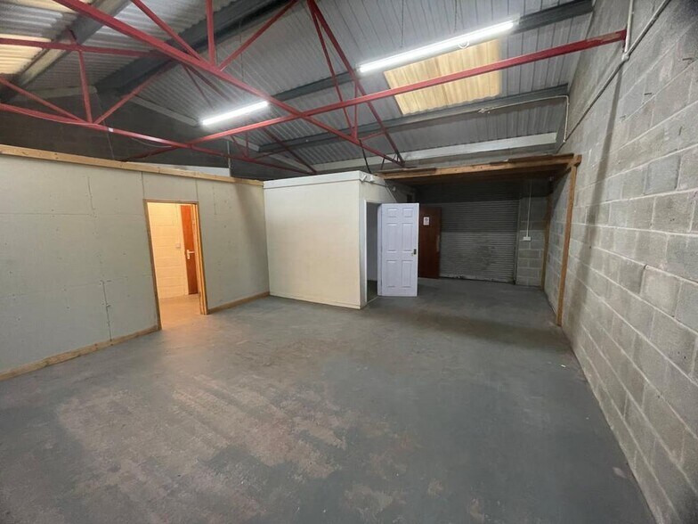 Units 17-21, Station St, Leek to rent - Building Photo - Image 2 of 19