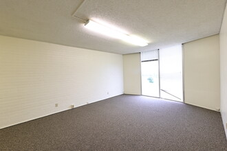 710-724 Buffalo St, Corpus Christi, TX for rent Interior Photo- Image 1 of 3