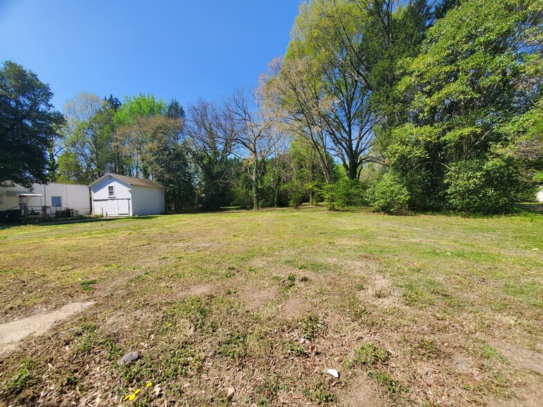 20205 N Main St, Cornelius, NC for sale - Primary Photo - Image 1 of 1