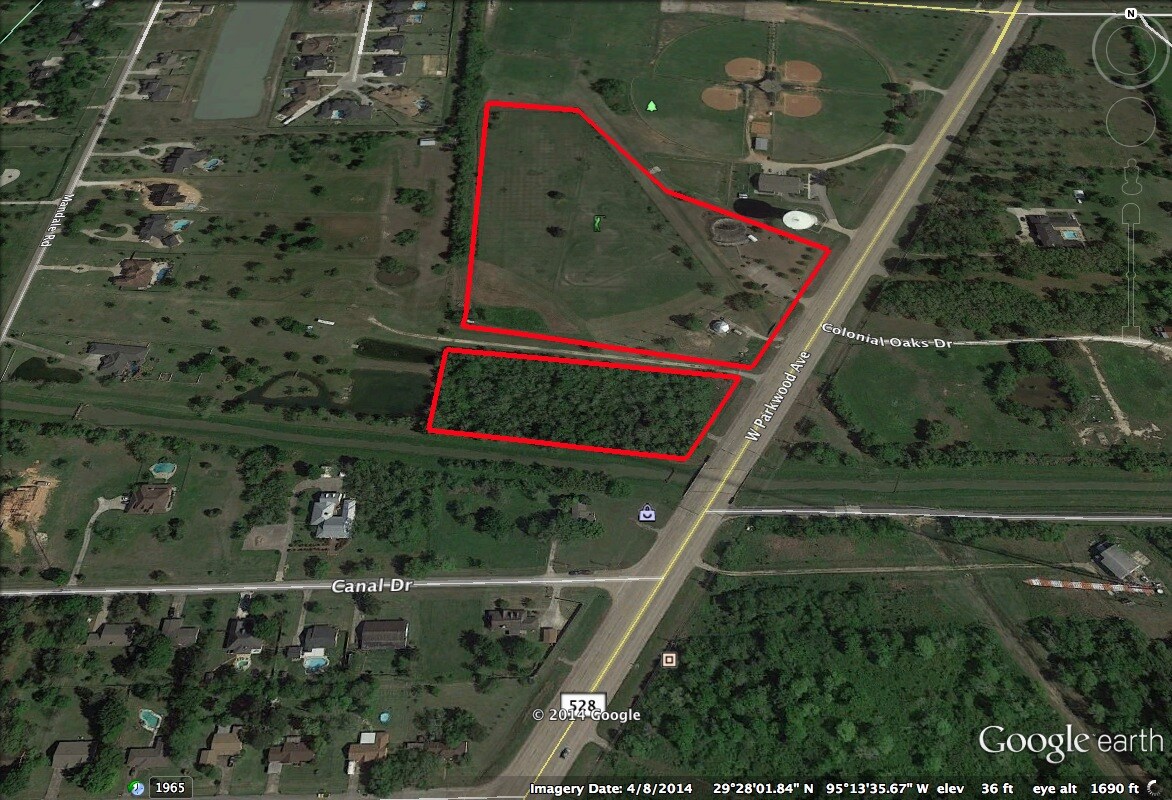 2920 W Parkwood Ave, Friendswood, TX 77546 UK