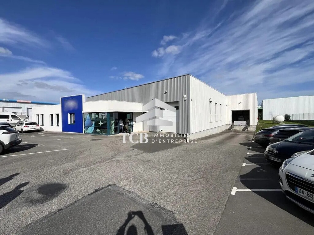 Location Local d'activités 1 062 m² - Photo 1