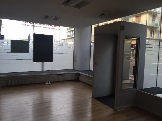 Location Commerce 155 m²
