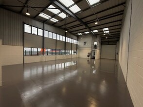 Neptune Clos, Rochester to rent Interior Photo- Image 2 of 3