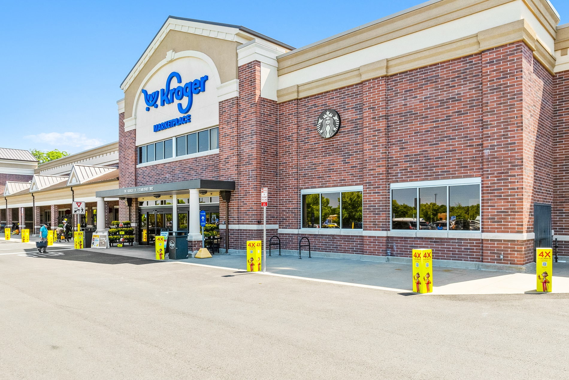 9050 Staples Mill Rd, Richmond, VA to rent Primary Photo- Image 1 of 12