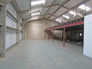 East Grinstead Rd, Uckfield to rent Interior Photo- Image 2 of 3