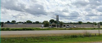 More details for 301 Sky Harbour Dr, La Crosse, WI - Retail for Rent