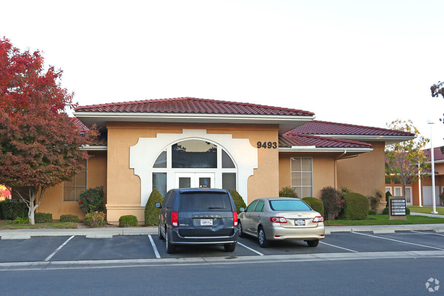 9493 N Fort Washington Rd, Fresno, CA for rent - Building Photo - Image 3 of 5