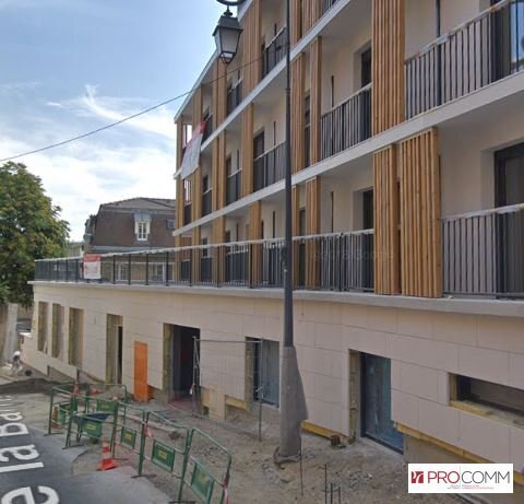 Office in Issy-les-Moulineaux to rent Building Photo- Image 1 of 10