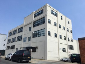 43-49 10th St, Long Island City, NY for sale Building Photo- Image 1 of 1