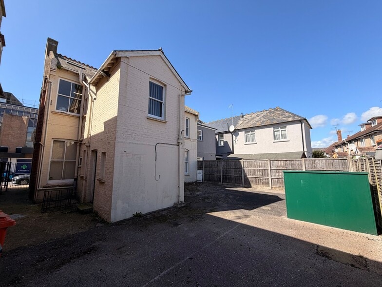 40 Sudley Rd, Bognor Regis for sale - Building Photo - Image 3 of 15