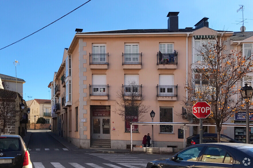 Calle Panadería, 2, El Escorial, Madrid for sale - Building Photo - Image 2 of 2