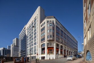 1 Victoria Sq, Birmingham for rent Building Photo- Image 1 of 11