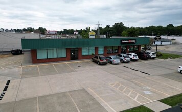 2870 N Main St, Decatur, IL for rent Building Photo- Image 1 of 2