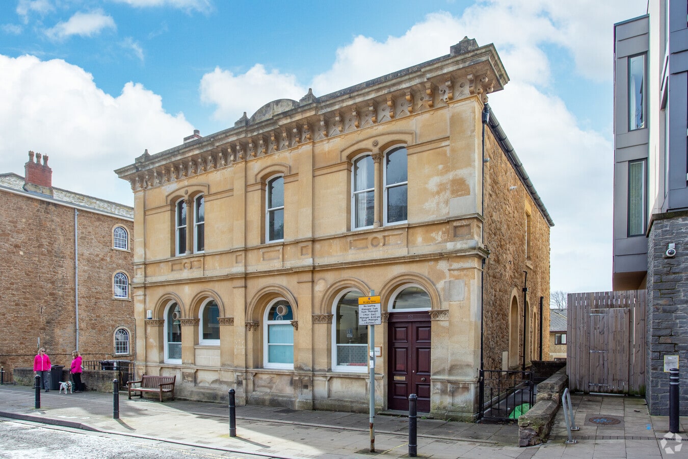 22 Hill Rd, Clevedon BS21 7NZ UK