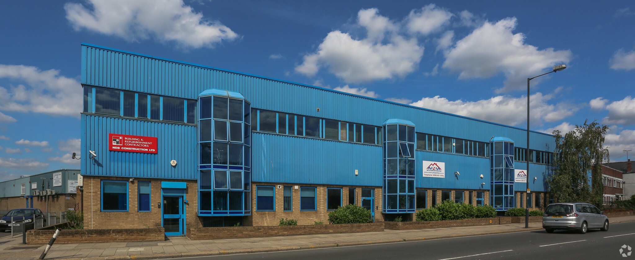 Dalmeyer Rd, London to rent Primary Photo- Image 1 of 12