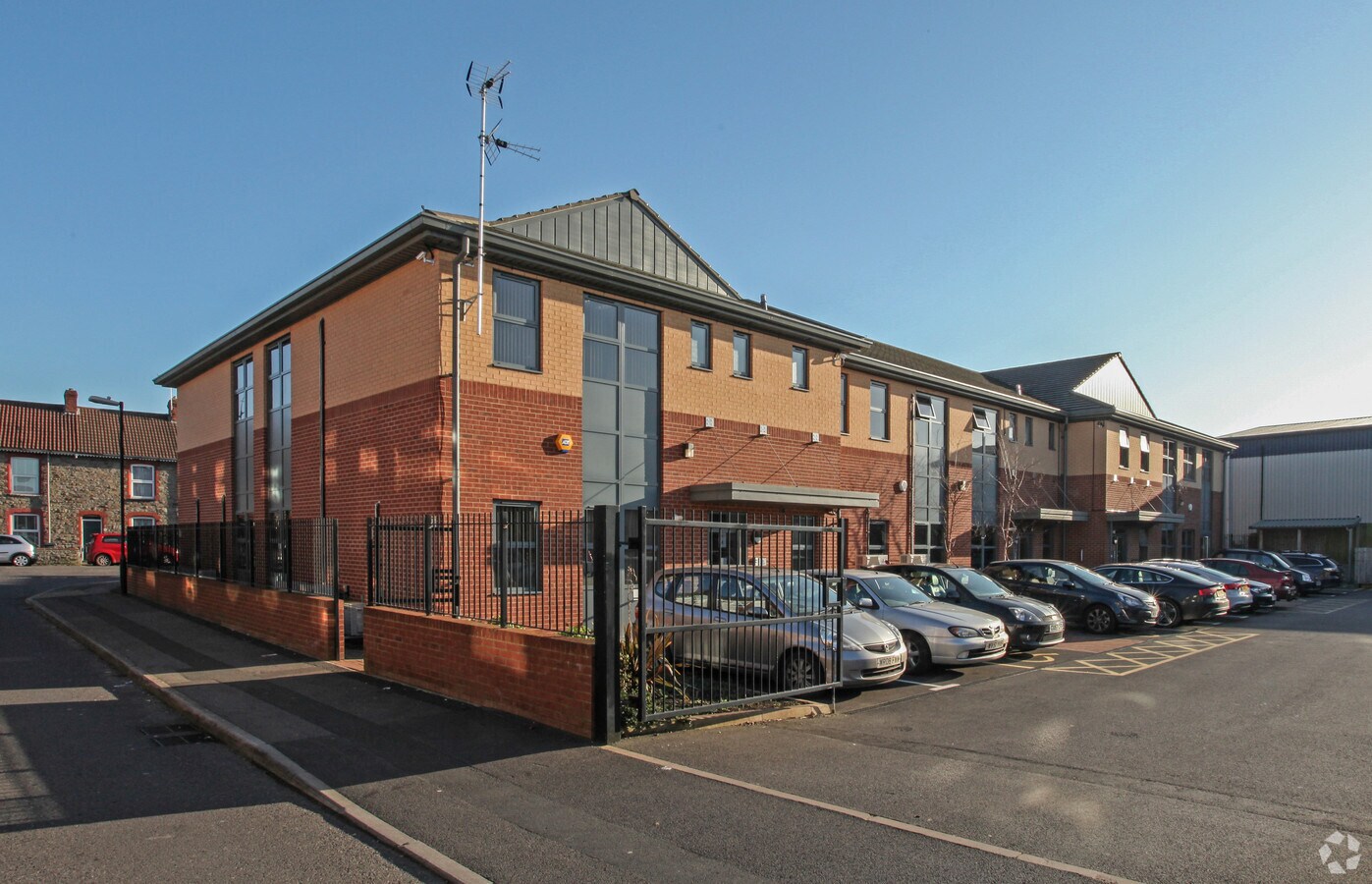 Lodge Rd, Bristol BS15 1TE UK