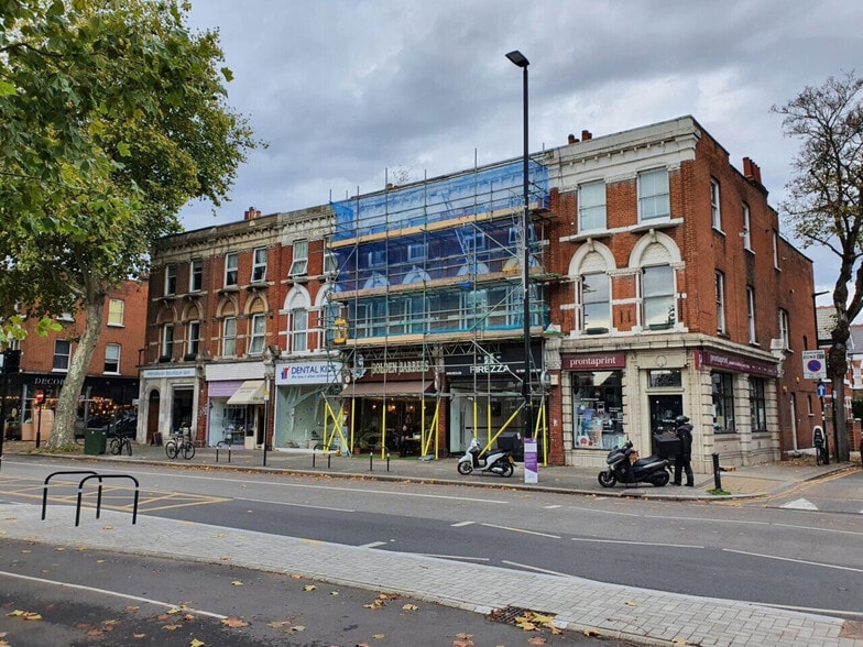 52 Chiswick High Rd, London for sale - Building Photo - Image 1 of 1
