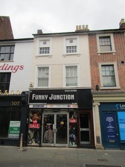 105 High St, Bedford to rent - Building Photo - Image 3 of 11