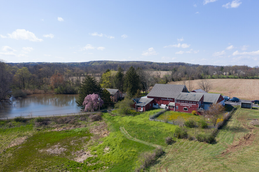 1945 State Rd, Quakertown, PA for sale - Primary Photo - Image 1 of 1