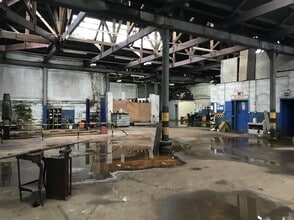 15 Dellingburn St, Greenock to rent Interior Photo- Image 1 of 8