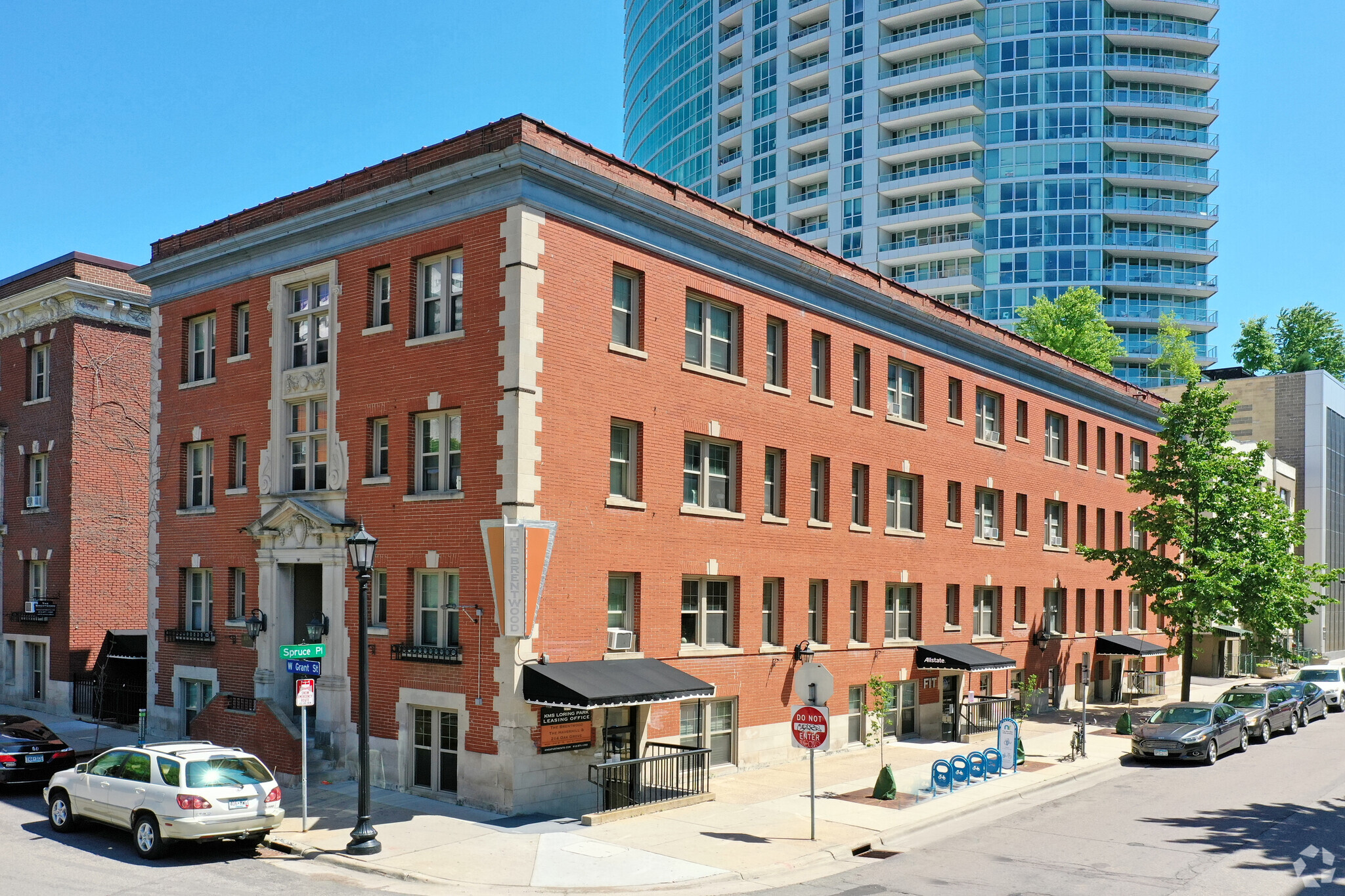 117-127 W Grant St, Minneapolis, MN for rent Building Photo- Image 1 of 17