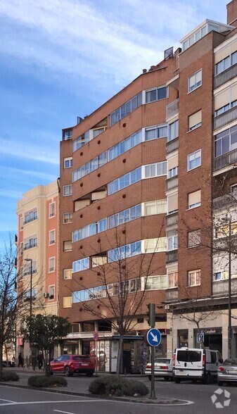 Build-to-Rent in Madrid, Madrid for sale - Building Photo - Image 2 of 2