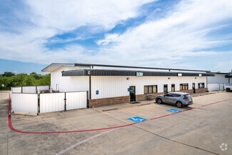 More details for 3649-3661 N Beach St, Fort Worth, TX - Office/Retail, Flex for Rent