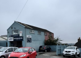 Barnsley Road, Cudworth portfolio of 3 properties for sale on LoopNet.co.uk - Building Photo - Image 2 of 7
