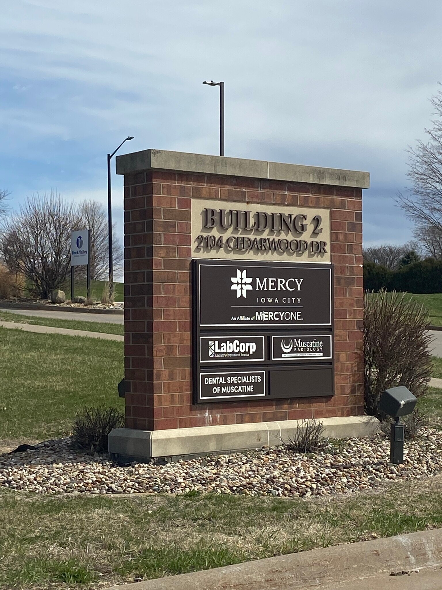 2104 Cedarwood Dr, Muscatine 52761 OfficeMedical for Rent