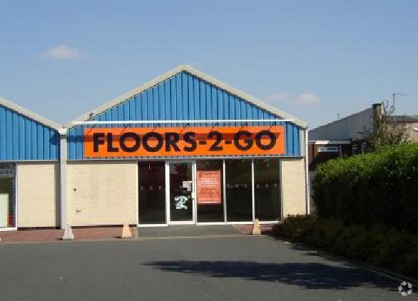 173 Walsall Rd, Cannock to rent - Building Photo - Image 2 of 4