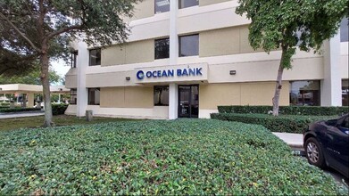 8700 W Flagler St, Miami, FL for rent Building Photo- Image 2 of 5