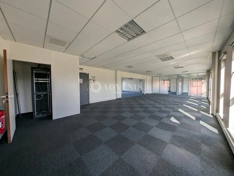 Office in Schiltigheim to rent - Interior Photo - Image 3 of 13