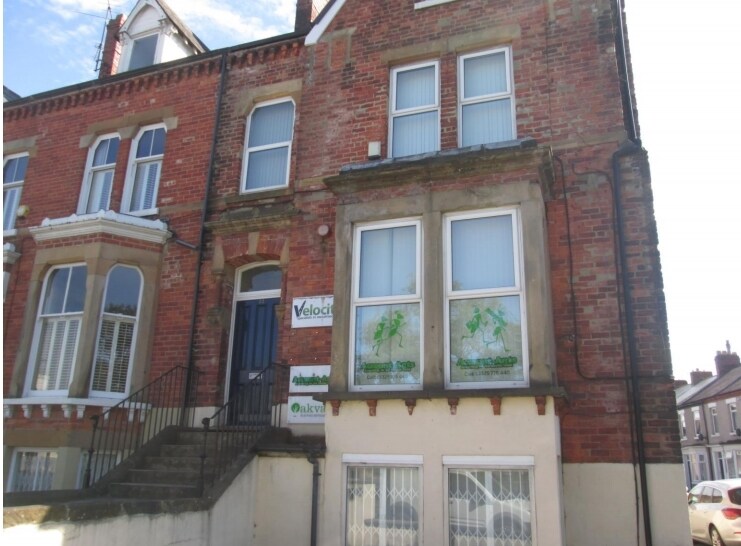 33 Woodland Rd, Darlington for sale - Primary Photo - Image 1 of 1