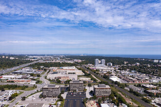 700 Dorval Dr, Oakville, ON - aerial  map view - Image1