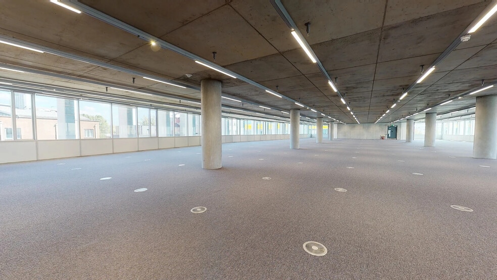 11 Evesham St, London to rent - Matterport 3D Scan - Image 3 of 22