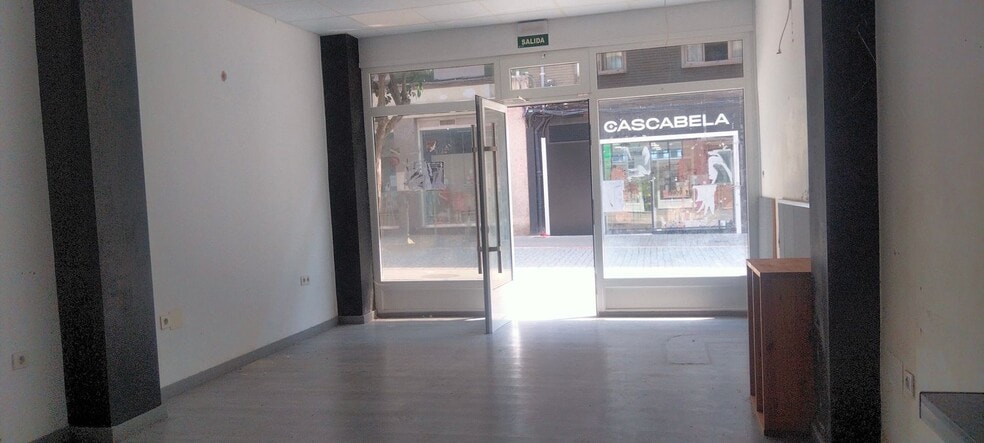 Calle Manuel Gutiérrez, 6, Mieres, Asturias for sale - Building Photo - Image 3 of 23